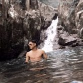 Busco un mujer, que venga conmigo. Hay