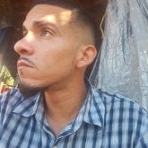 Amistad y posiblemente algo serio. Hola