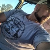 Camionero. Busco pareja. Alguien con