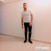 Leanuzs chico soltero en Glew