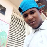 Busco ligar. Busco una amistad o una