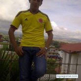 jhonro chico soltero en San Martín Hidalgo