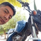 Busco pareja. Si. Divertido. Las motos.