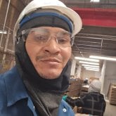 Busco pareja. Mujer disponible a