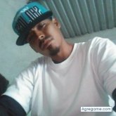 Busco pareja. Mujeres jovenes. Aser