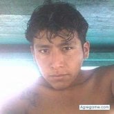Encuentra Hombres solteros en Paita