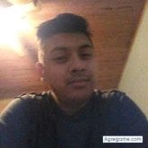 Busco conocer gente. Tímido, cargozo ,