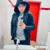 Busco pareja. Mujer. Hombre alfa.