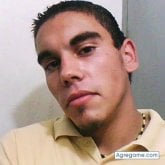 Encuentra Hombres solteros en Minas