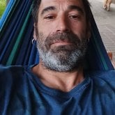 Busco ligar. Majo, simpatico, respetuoso