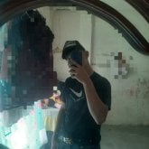 Una mujer de cual quier edad el físico