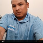 Roof. Busco una mujer de 25. Me gusta