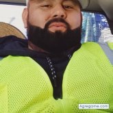 Busco chatear. Mujeres. Sociable alegre.