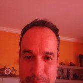 Encuentra Hombres solteros en Alaior