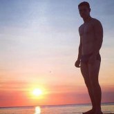 Busco conocer gente. Mujer joven de buen