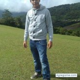 alexander_uchiha chico soltero en Maracay