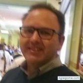 Encuentra Hombres solteros en Membrilla