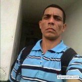 Operador de máquinas. Busco ligar. Me