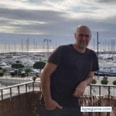 Ocupado. Busco pareja. Conocer. No