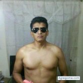 Encuentra Hombres solteros en Tanti