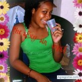 lauri chica soltera en Santo Domingo