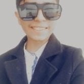 Busco pareja. Novia. Si.