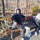 Trabjando. Busco pareja. Mujer para