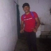 Bunco una mujer de 20 a 33. Trabajo y no