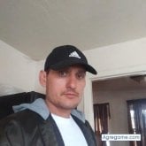 Encuentra Hombres solteros en Modesto