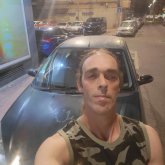 Busco ligar. Mujeres entre 18 y 40. Soy