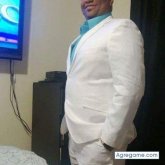 Wil12 chico soltero en Danbury