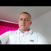 Busco pareja. Relación seria. El