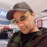 Busco ligar. Quién sabe ..no busco nada