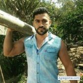 Busco pareja. Mujeres. Sociable