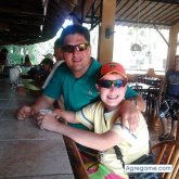 Robertoang chico soltero en La Troncal