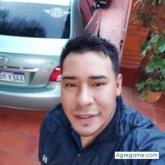 Busco pareja. Mujer soltera. Un hombre