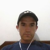 Busco hacer amistades. Mas que atributos