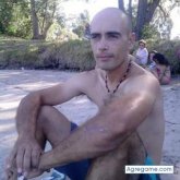 richardron79 chico soltero en Colonia Nicolich