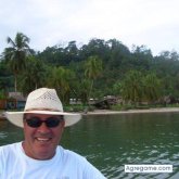 Encuentra Hombres solteros en Palm Bay