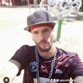 Busco pareja. Escriban wuasap 622110687