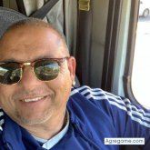 Purry8 chico soltero en Miami