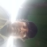 Yo trabajo en campo. Quiero una chica