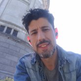 Busco ligar. Buscó mujer. Buscando