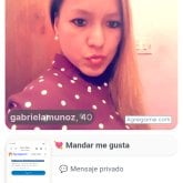 Morena pelo castaño y bajita. Busco a