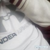 Busco conocer gente. Una chica con