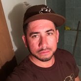 Alegre trabajador y muy respetuoso y