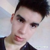 Busco chatear. Mujeres. Serio e