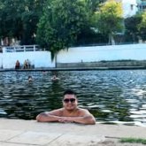 Respeto, charlar conocer.