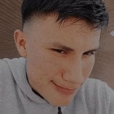 Policía. Busco pareja. Mujeres jóvenes