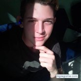 Isaacght chico soltero en Valencia